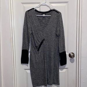 Gray & Black Midi VENUS Dress Size L